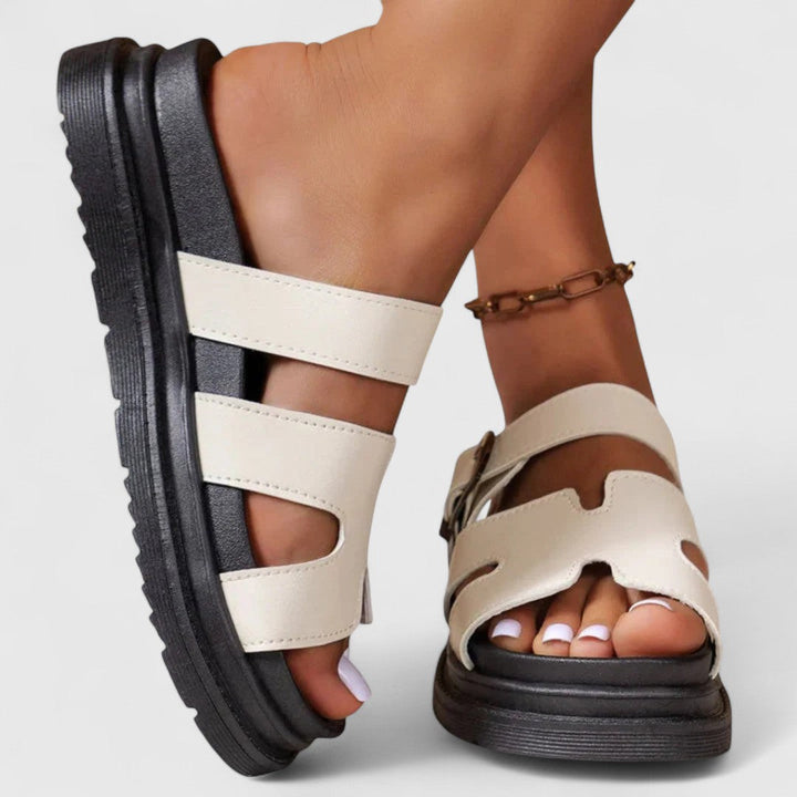 סנדלי קורוני אורטופדיים לנוחות ואלגנטיות
