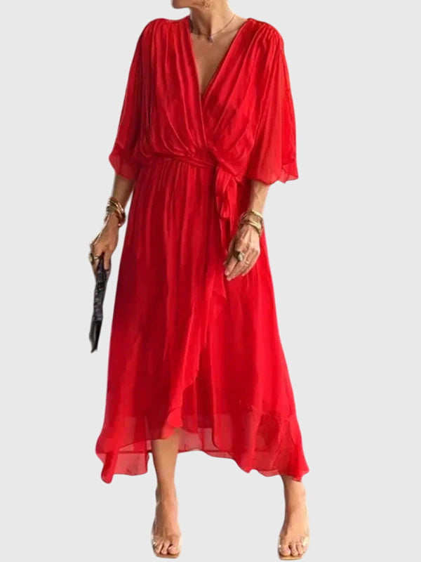 שמלת אלגנטית קלילה עם צווארון V