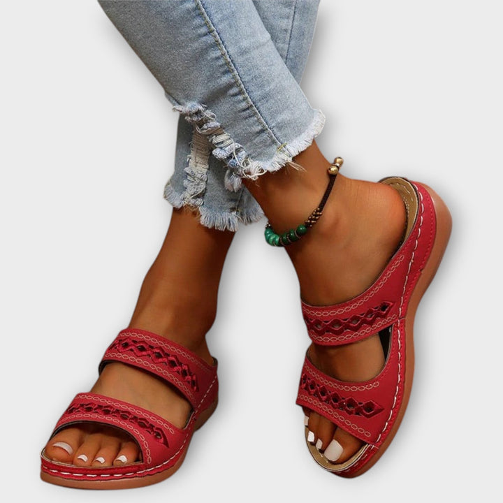 סנדלי ספירה עם נוחות ותמיכה אופטימלית