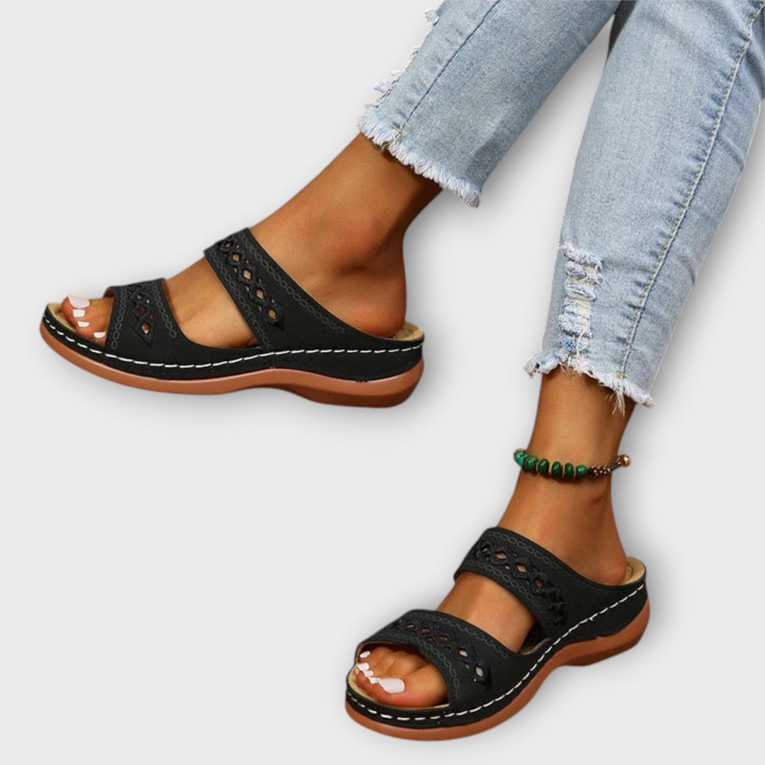 סנדלי ספירה עם נוחות ותמיכה אופטימלית