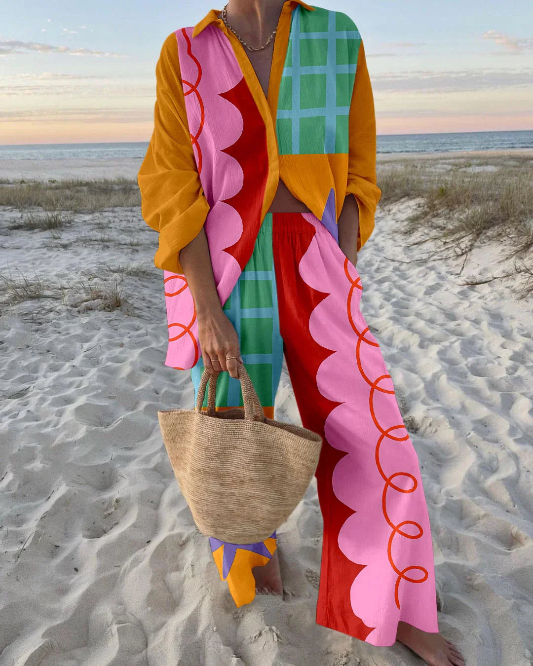 שמלת אוריונה עם הדפס צבעוני ורענן