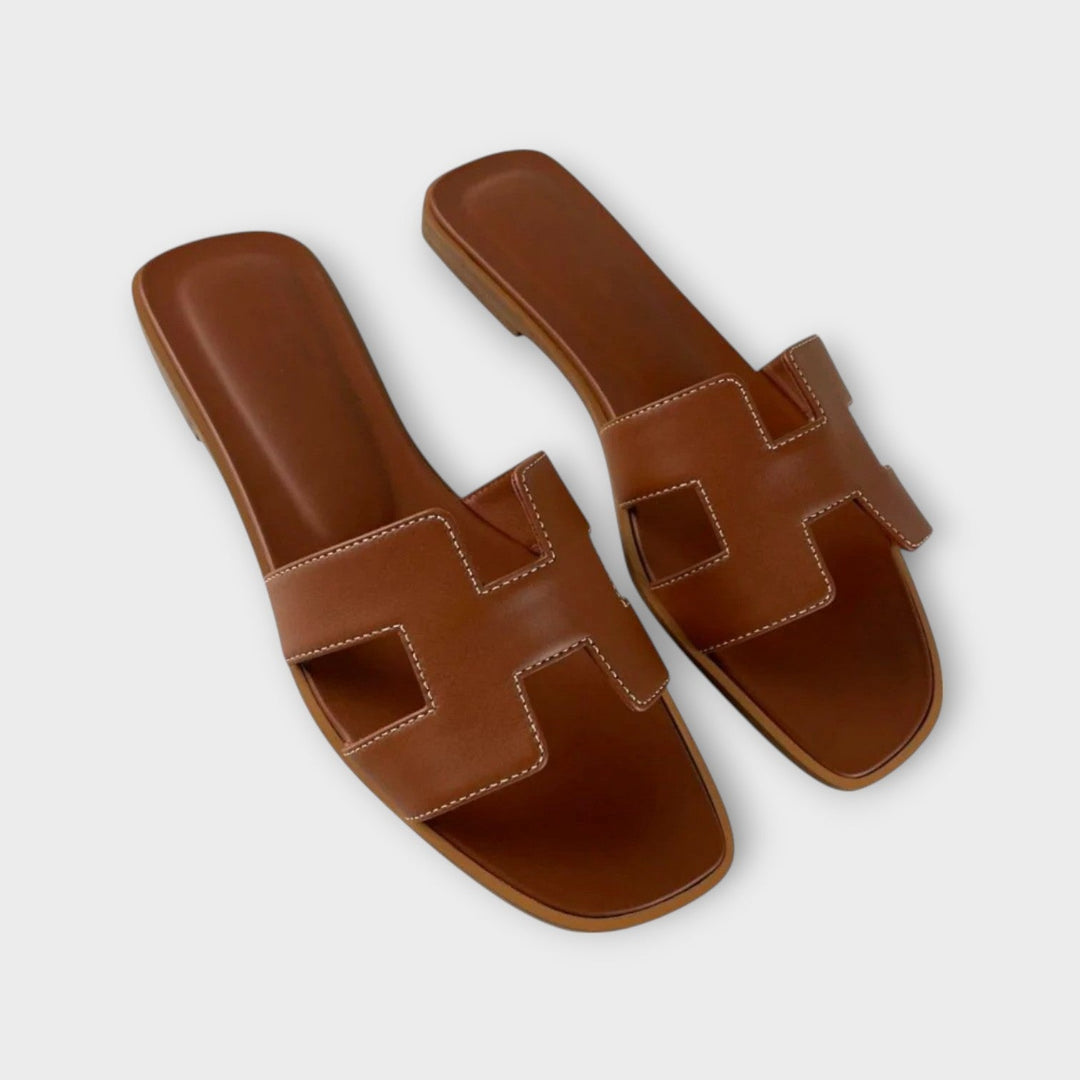 סנדלים מינימליסטיים קלים ונוחים לקיץ