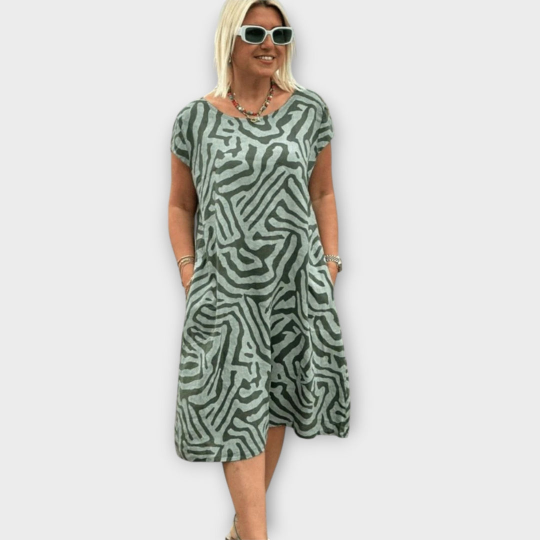 נליה - שמלה קיץ עם צווארון עגול