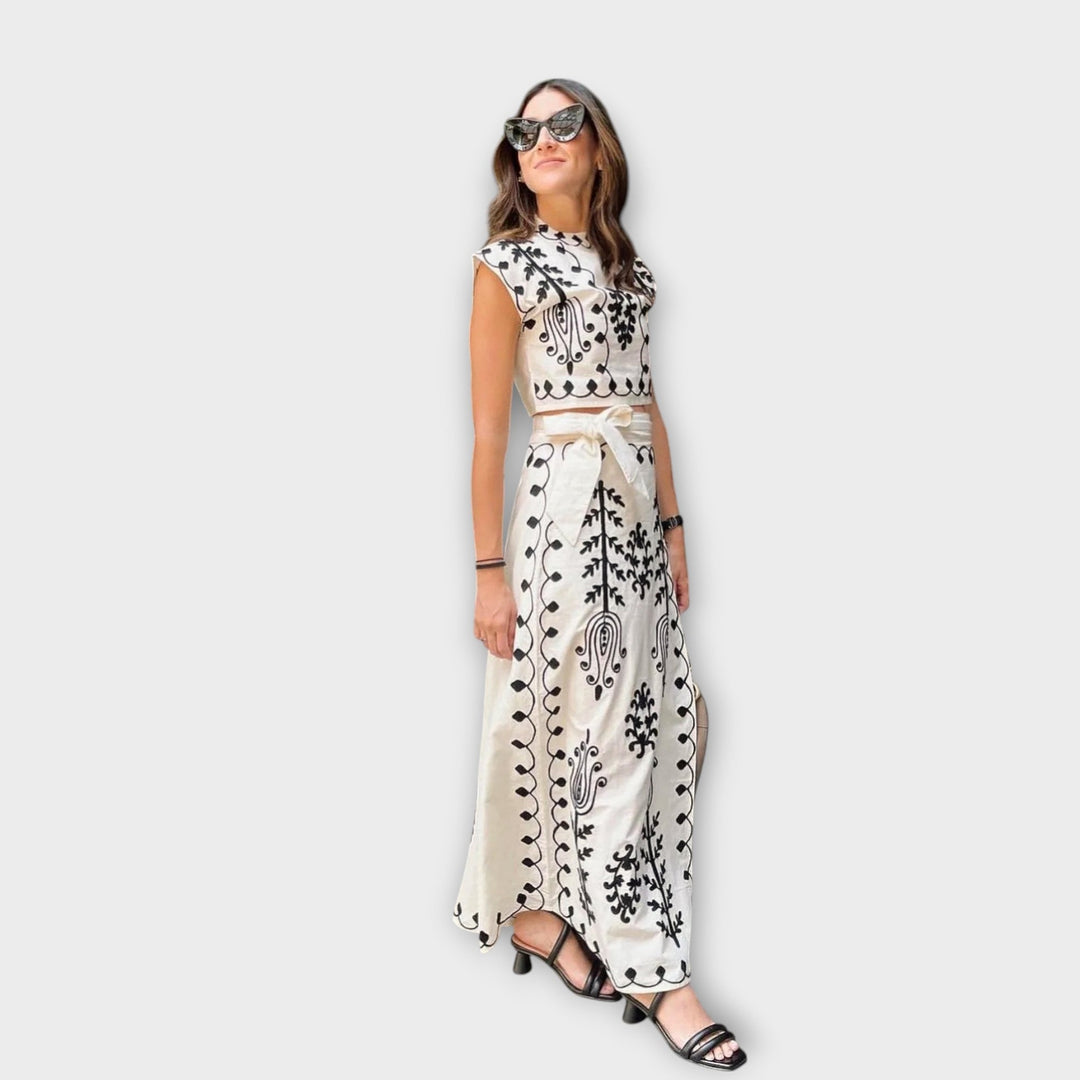 קמילה - טופ וחצאית משלימים