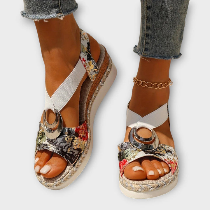 סנדלי רייז פלטפורמה נוחים ואלגנטיים