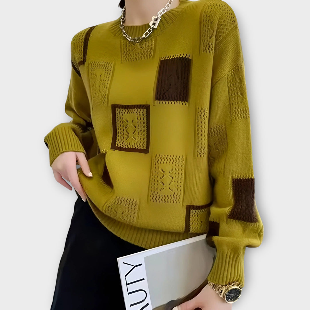 סוודר נשים שיקי בעיצוב רפוי-צר