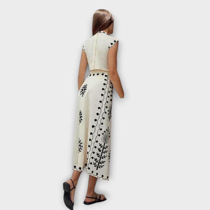 קמילה - טופ וחצאית משלימים