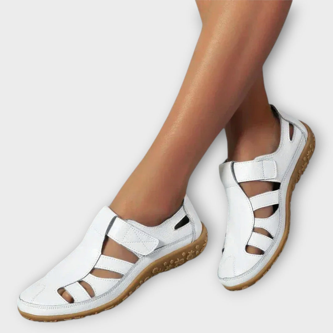 סנדלים רטרו עם תמיכה ארגונומית
