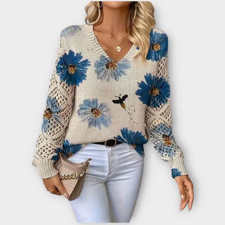 סוודר פרחוני קליל עם צווארון V