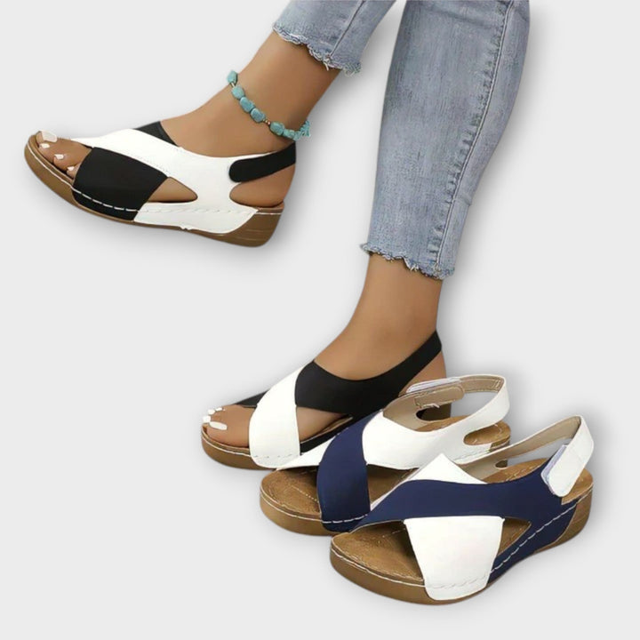 סנדלי "לנה" ארגונומיים עם סוליה נגד החלקה