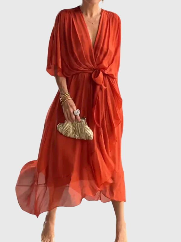 שמלת אלגנטית קלילה עם צווארון V