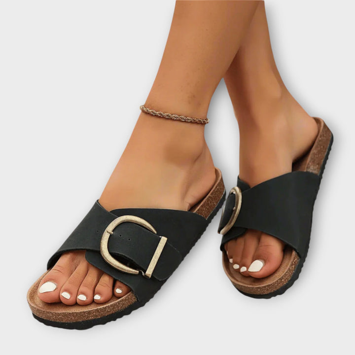 סנדלי פרימיום צמחיים נוחים ואלגנטיים