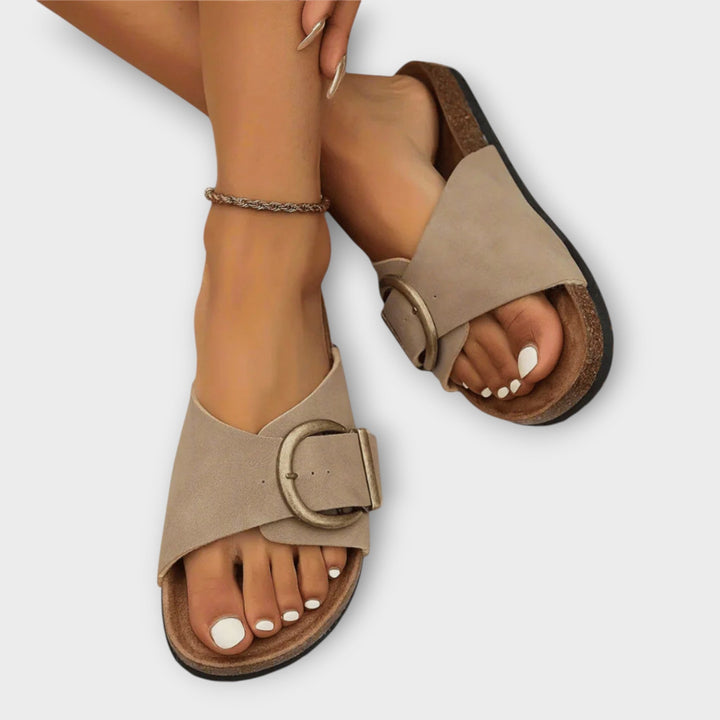 סנדלי פרימיום צמחיים נוחים ואלגנטיים