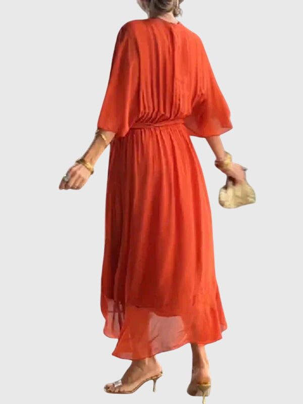 שמלת אלגנטית קלילה עם צווארון V