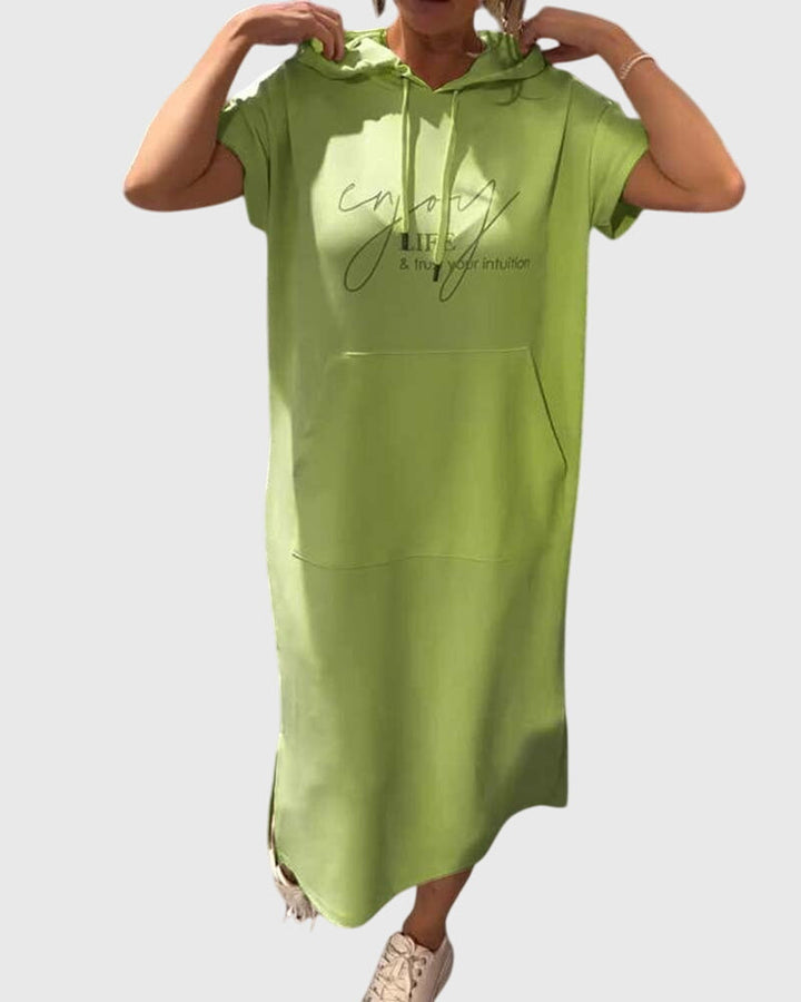 שמלת קיץ רפויה עם כובע וכיסים