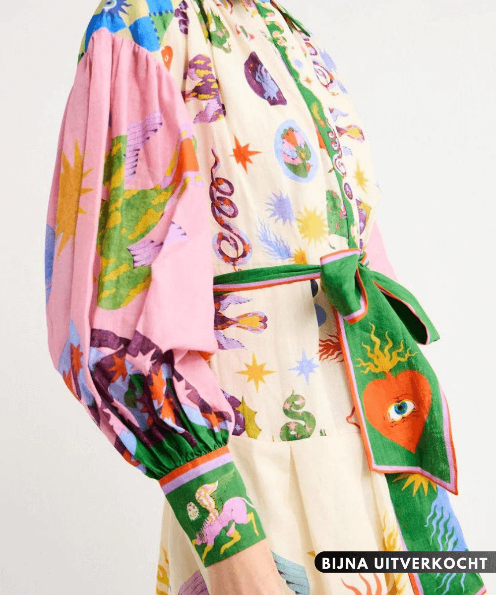 שמלת מקסי אלגנטית עם חיתוך מחמיא