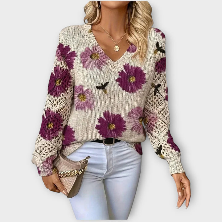 סוודר פרחוני קליל עם צווארון V