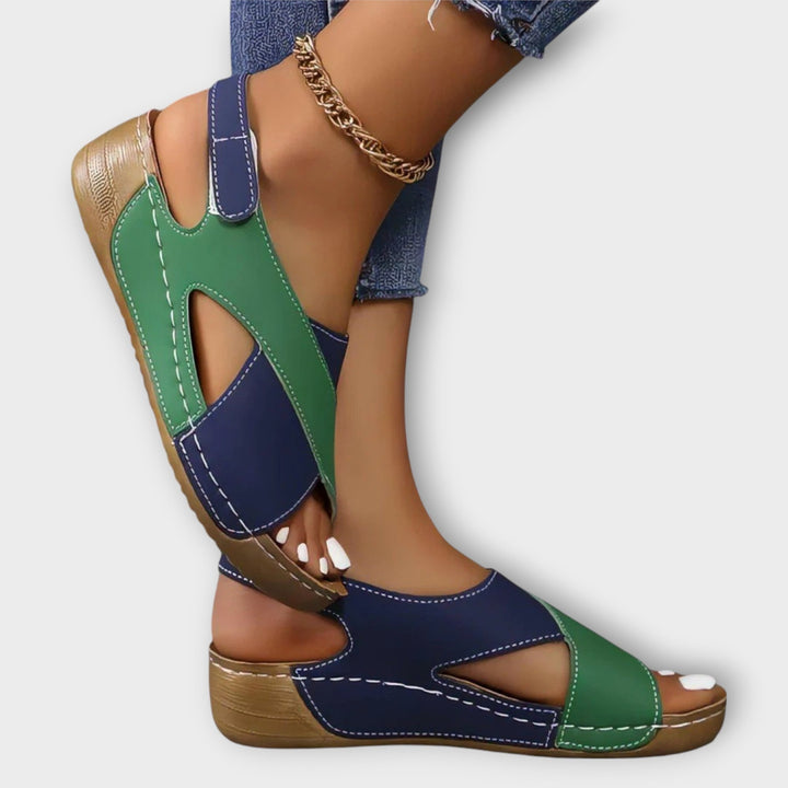 סנדלי "לנה" ארגונומיים עם סוליה נגד החלקה