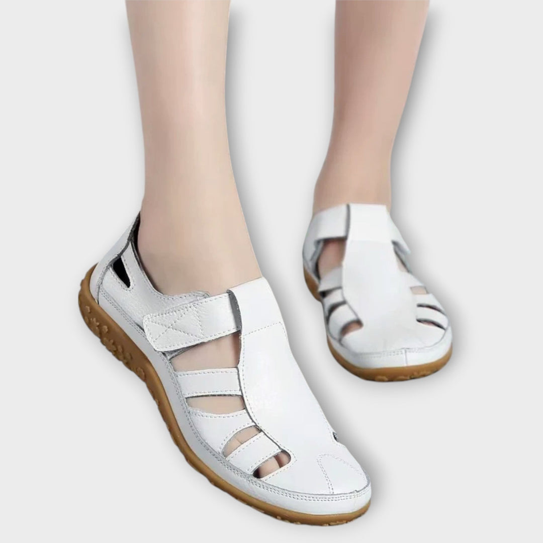 סנדלים רטרו עם תמיכה ארגונומית