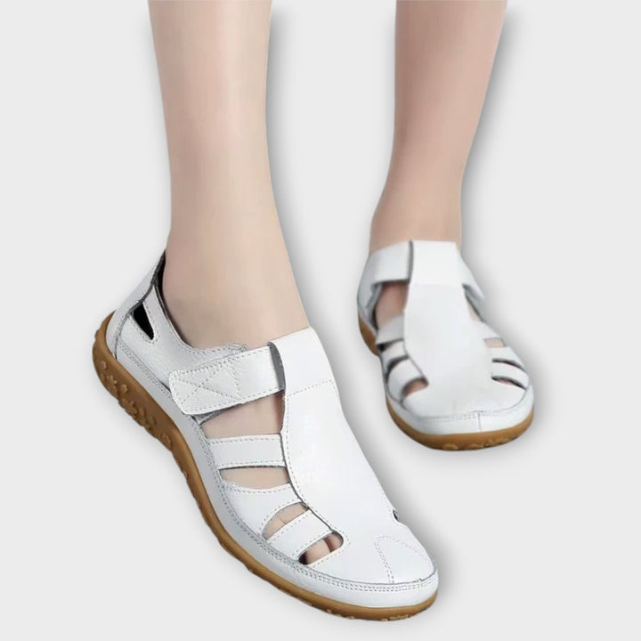 סנדלים רטרו עם תמיכה ארגונומית