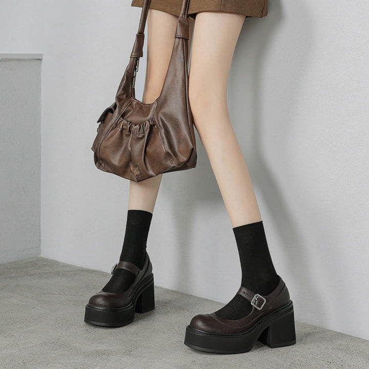 נעלי פלה מעור עם עקב בלוק וסוליית פלטפורמה